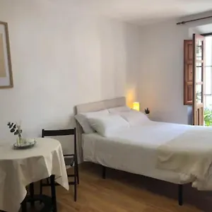  Apartamento Completo Reformado En Arco De Elvira - Centro
